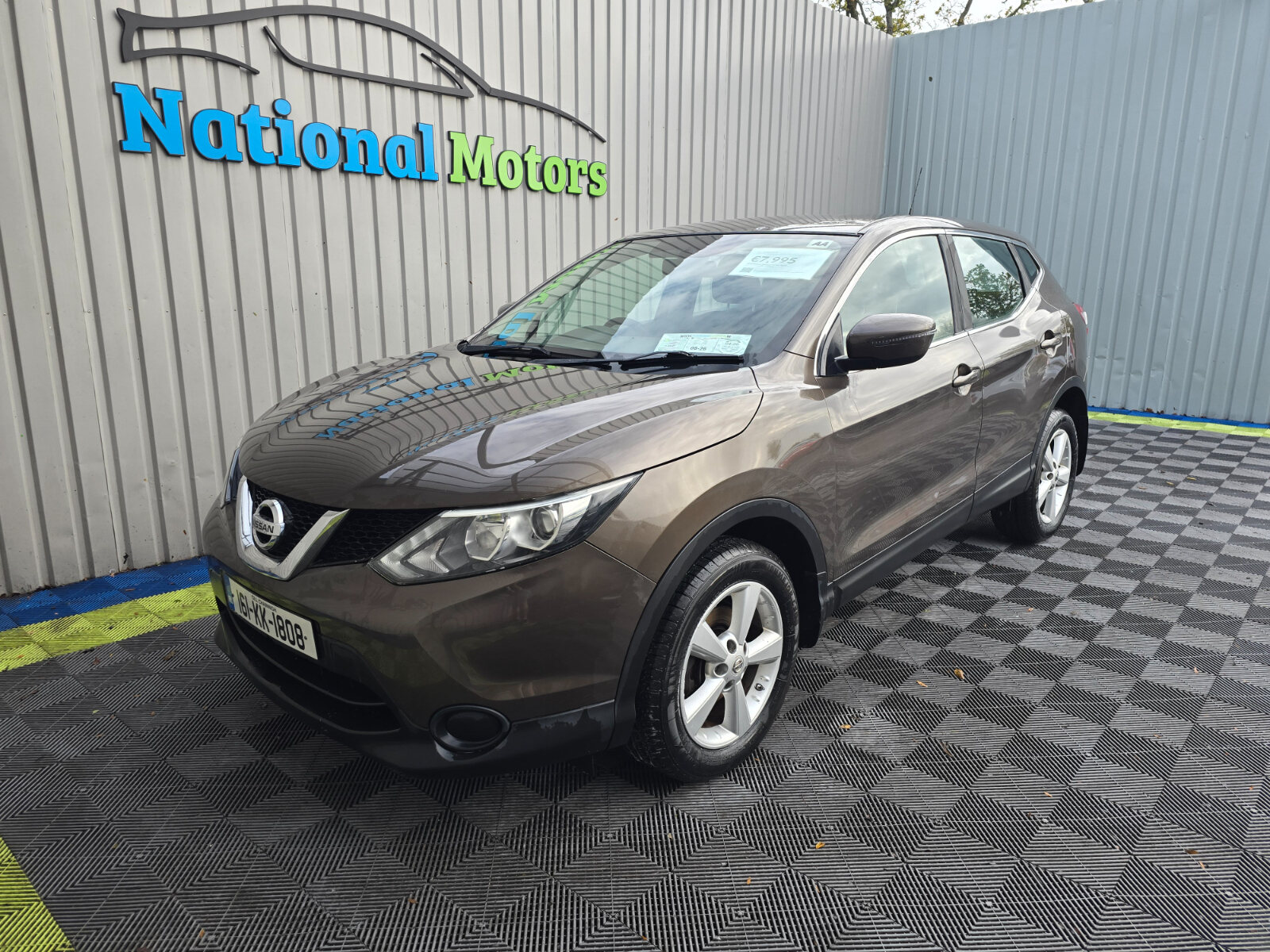 2016 Nissan Qashqai 1.2 XE Petrol - Image 8