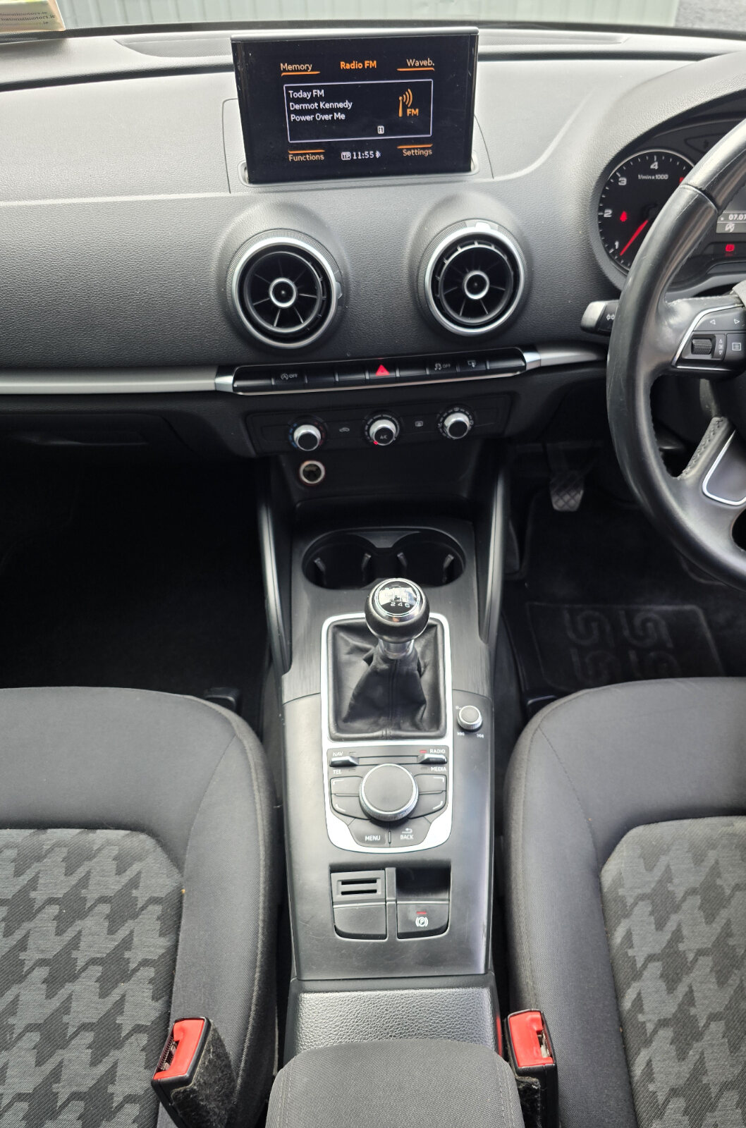 2014 Audi A3 1.6 TDI SE - Image 14