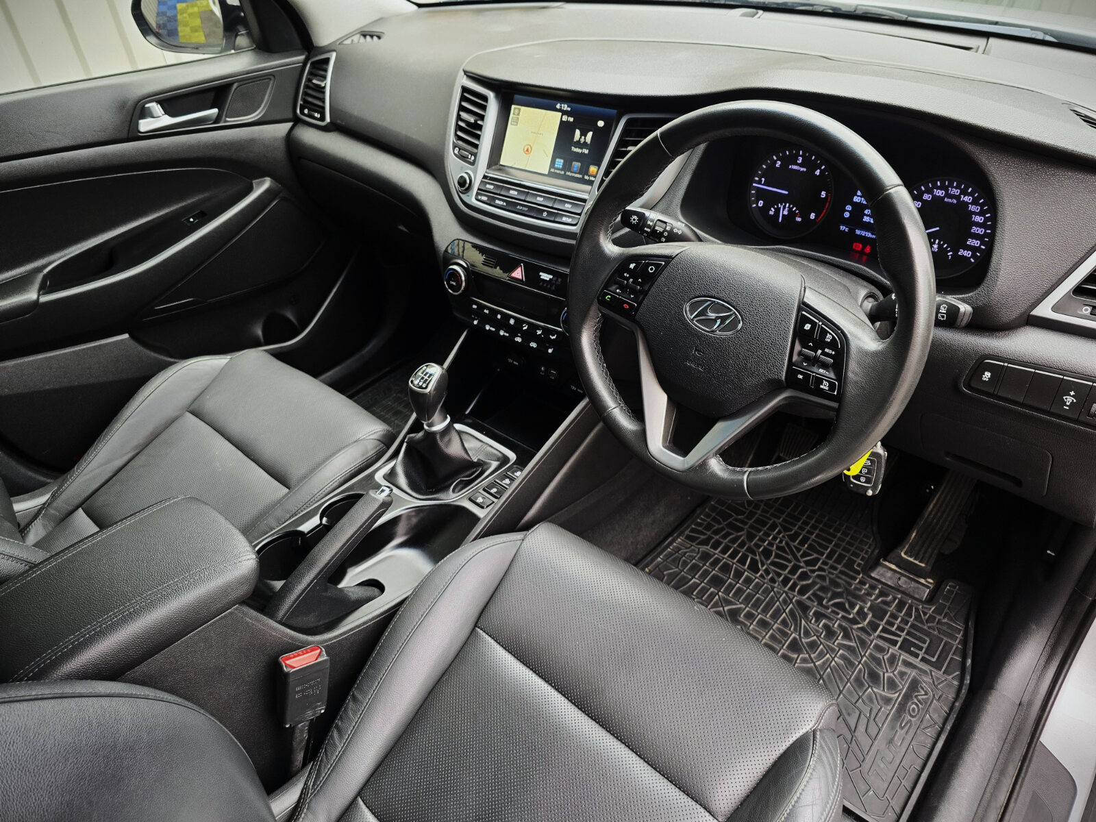 2018 Hyundai Tucson 1.7 Executive SE - Image 13