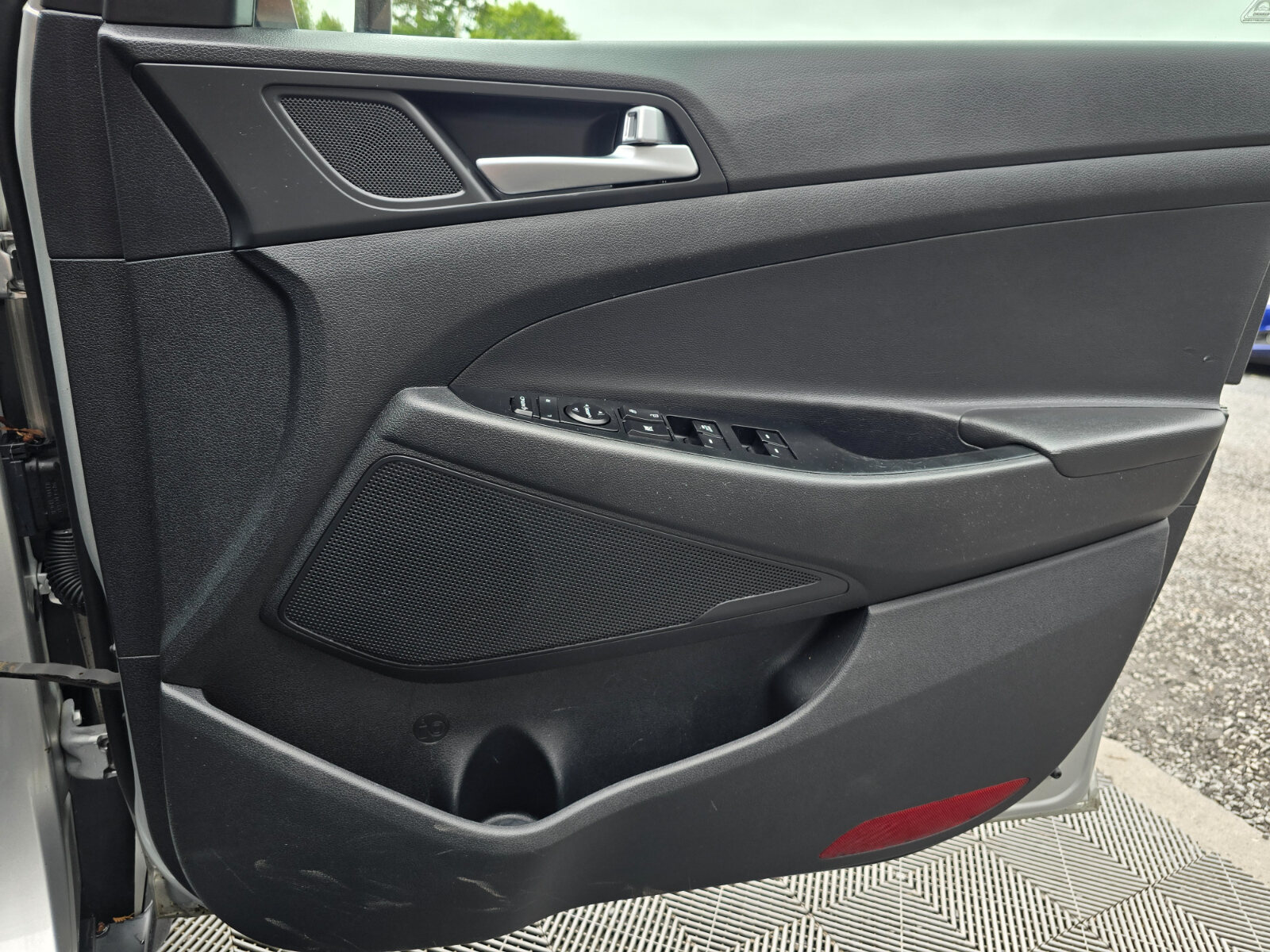 2018 Hyundai Tucson 1.7 Executive SE - Image 19