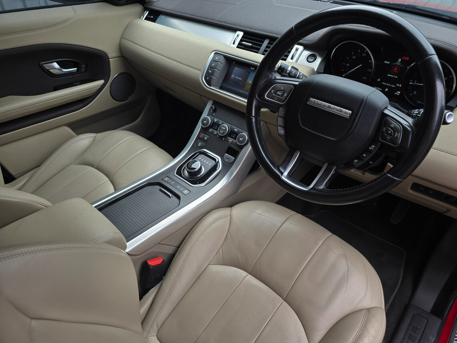 2017 Rang Rover Evoque 2.0 Td4 SE Automatic - Image 12