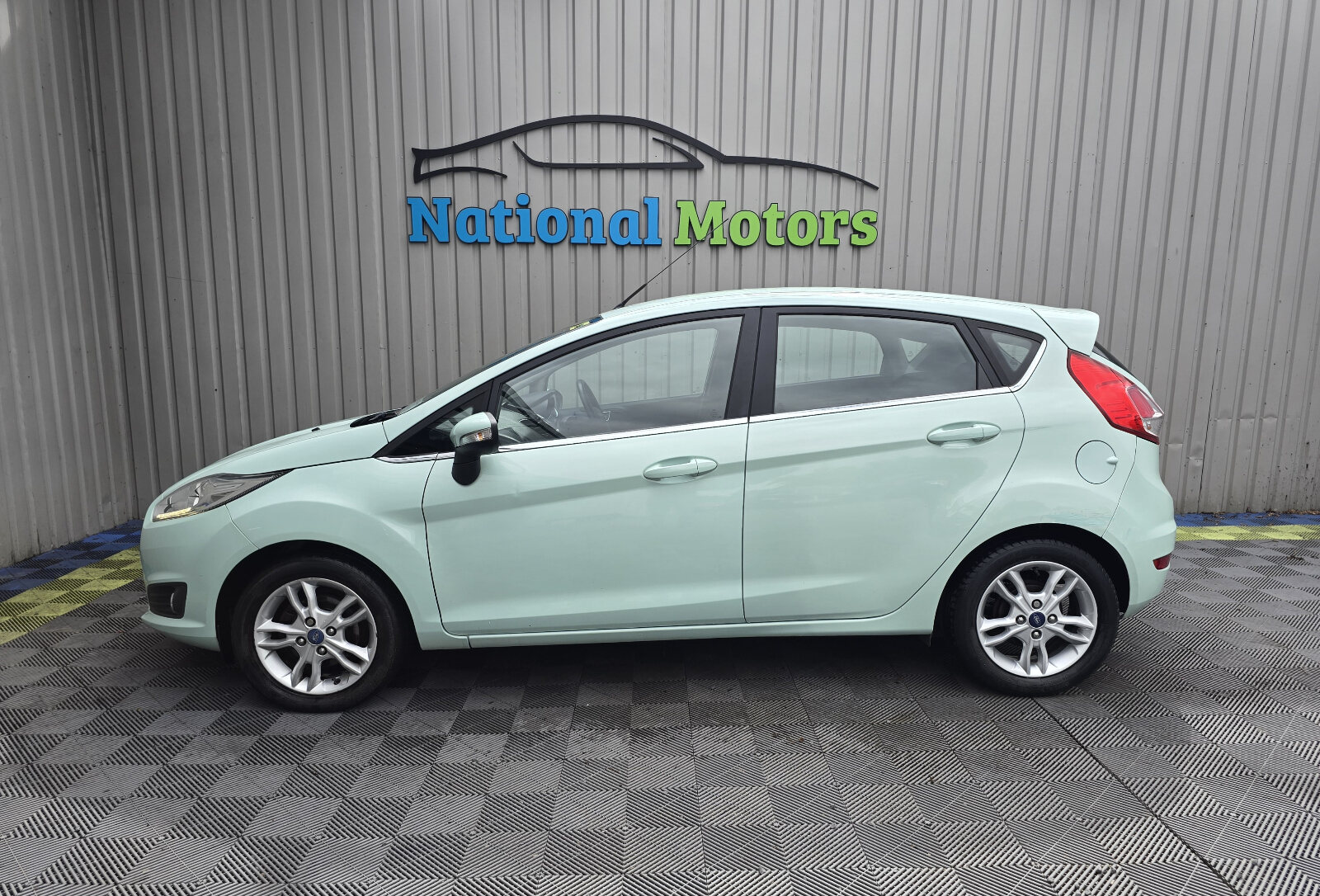 2017 Ford Fiesta 1.0 Zetec - Image 6