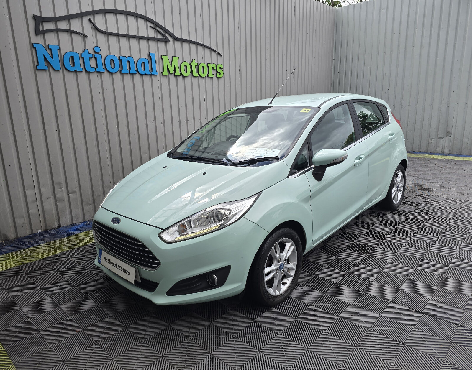 2017 Ford Fiesta 1.0 Zetec - Image 7