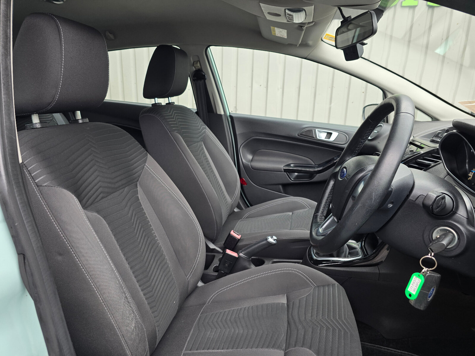 2017 Ford Fiesta 1.0 Zetec - Image 13