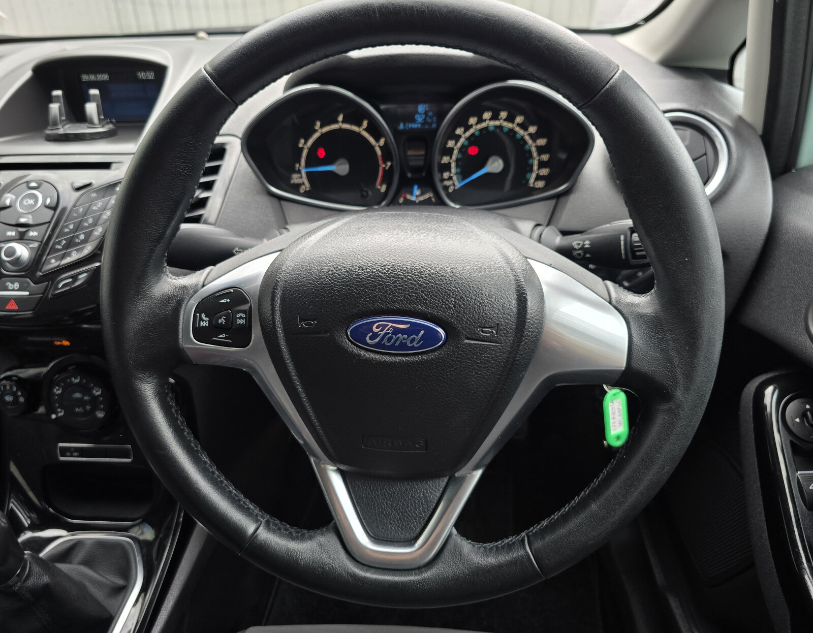 2017 Ford Fiesta 1.0 Zetec - Image 18