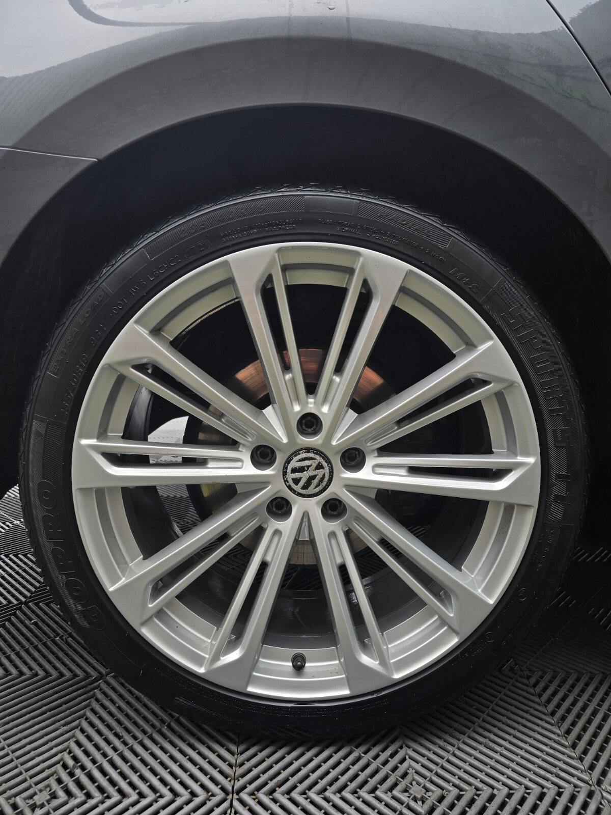 2017 Volkswagen Passat 2.0 TDI Highline - Image 9
