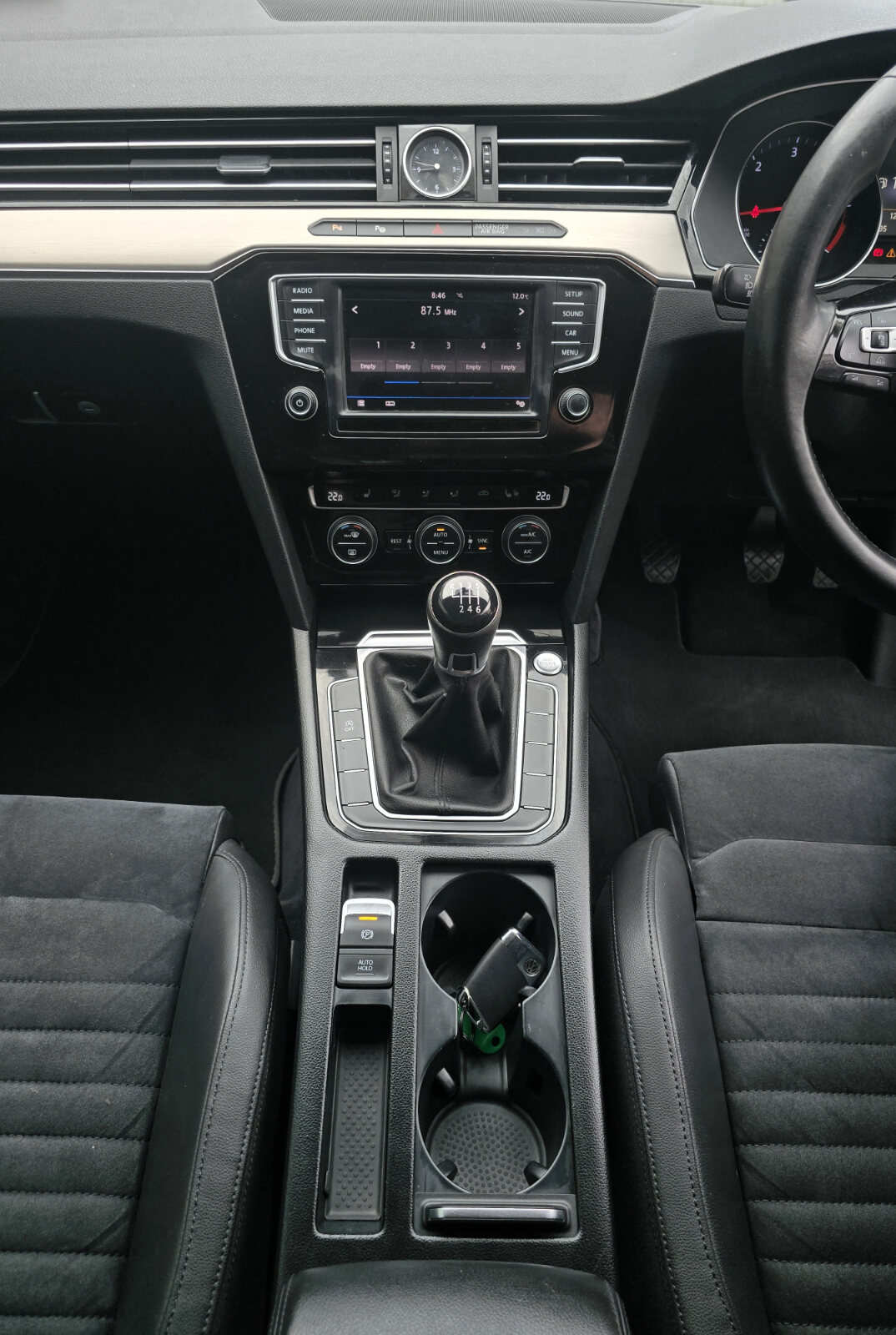 2017 Volkswagen Passat 2.0 TDI Highline - Image 14