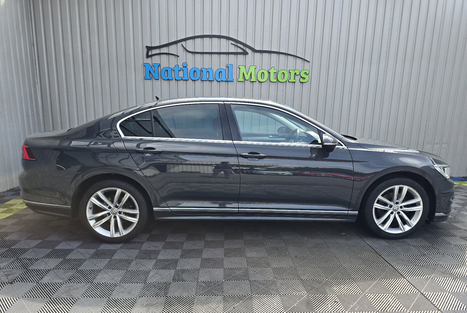2018 Volkswagen Passat 1.6 TDI Highline DSG - Image 2