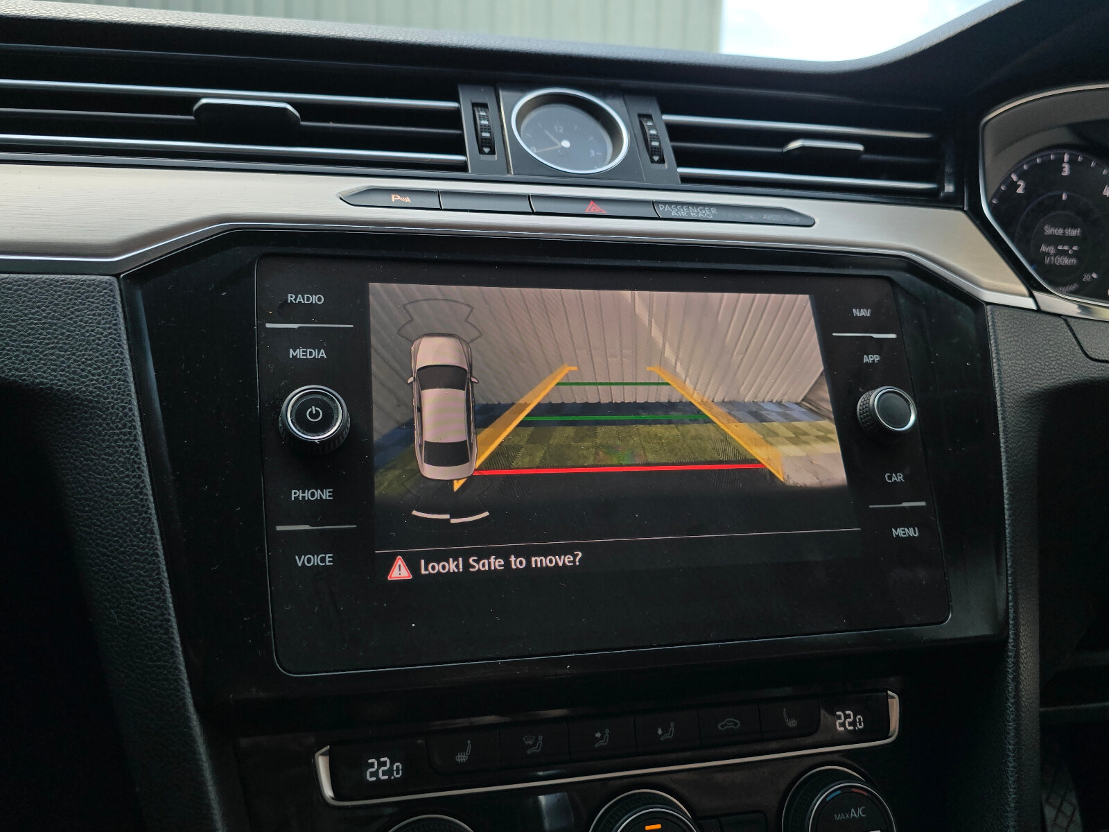 2018 Volkswagen Passat 1.6 TDI Highline DSG - Image 16