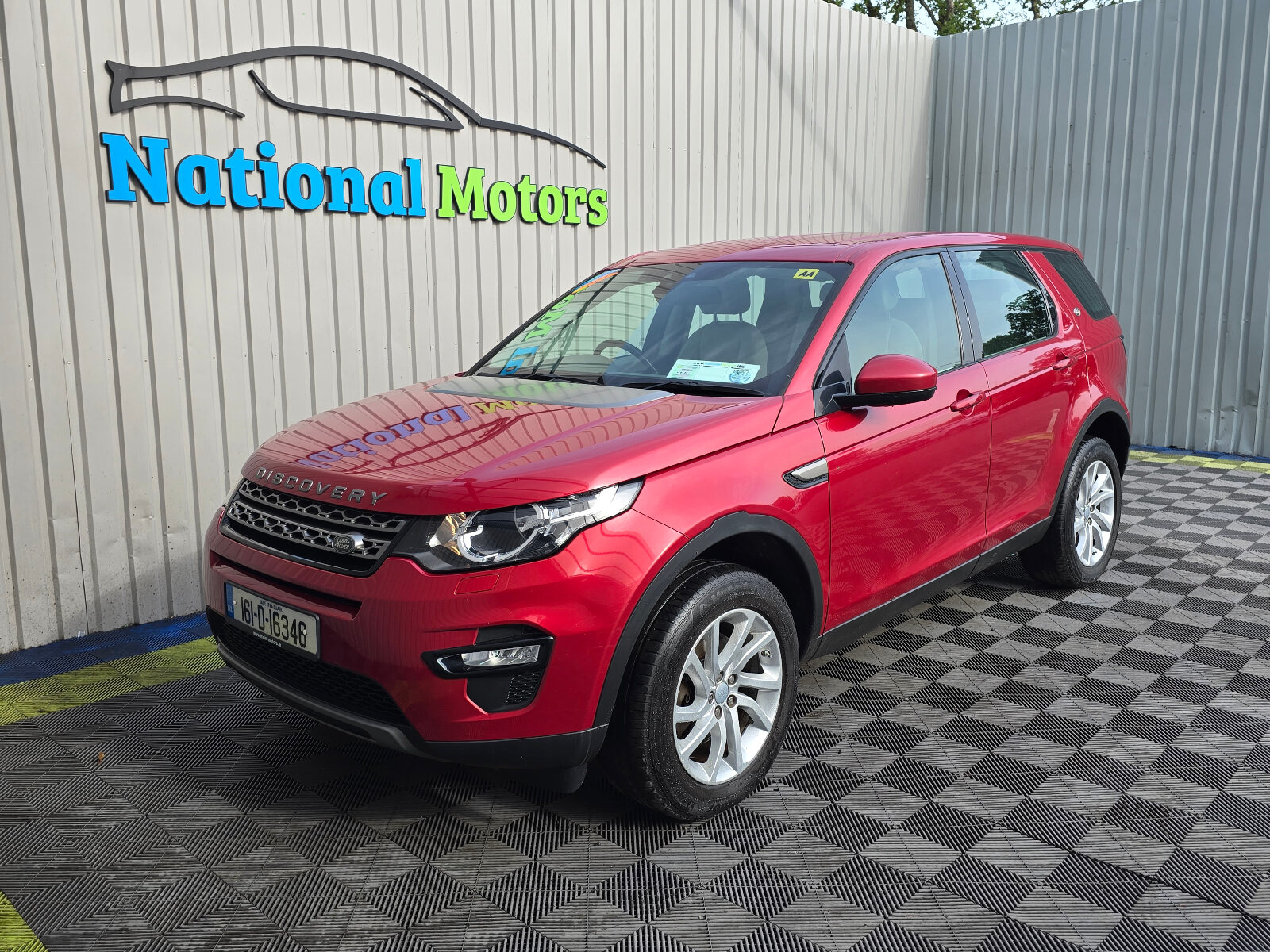 2016 Discovery Sport 2.0 TD4 AUTO 7 Seat - Image 7