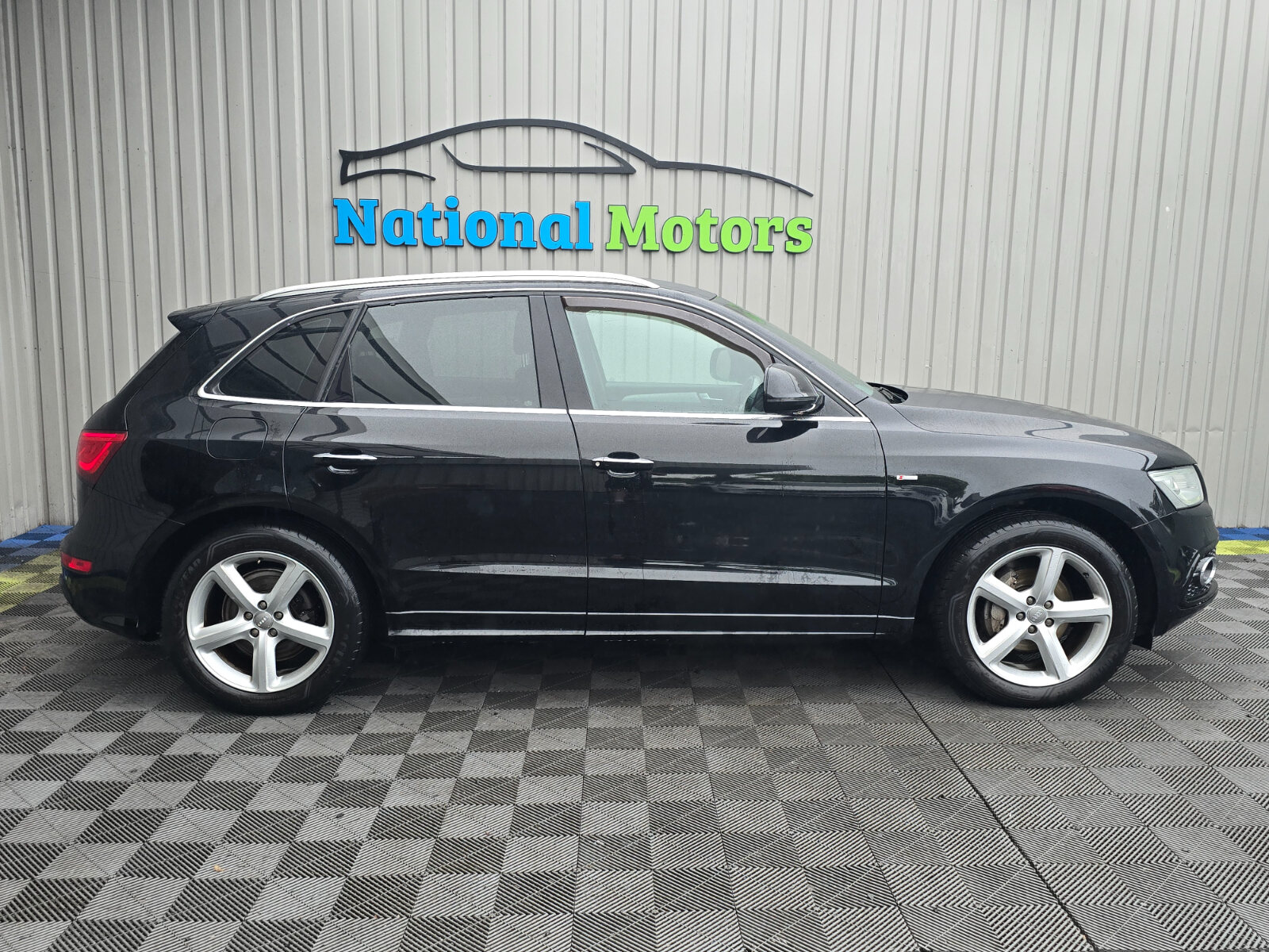 2015 Audi Q5 2.0 TDI S LINE - Image 2
