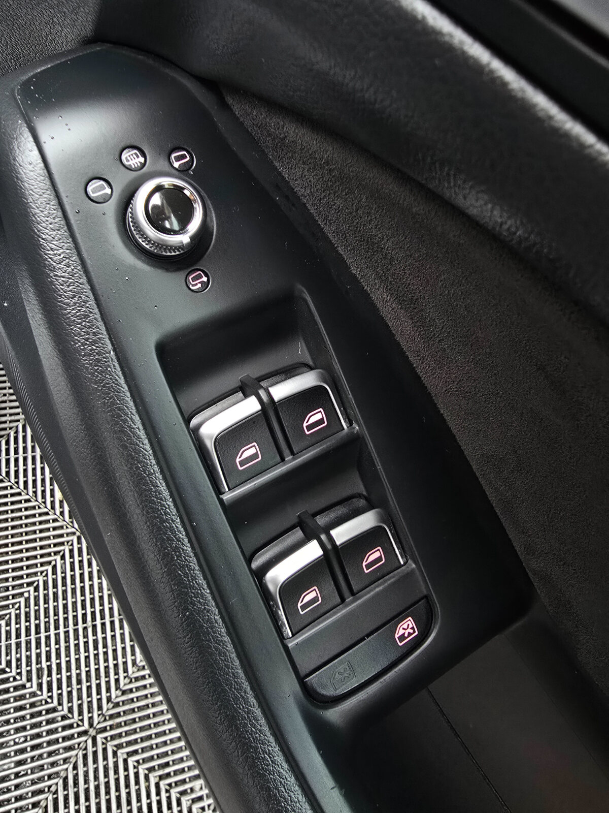 2015 Audi Q5 2.0 TDI S LINE - Image 20