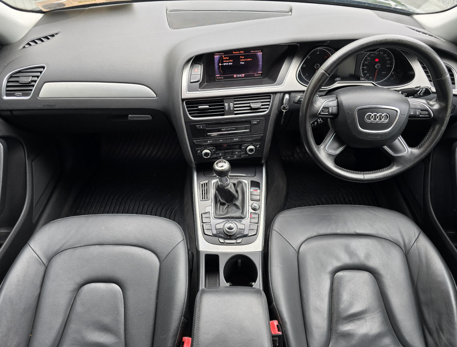 2012 Audi A4 2.0D TDI Estate - Image 11