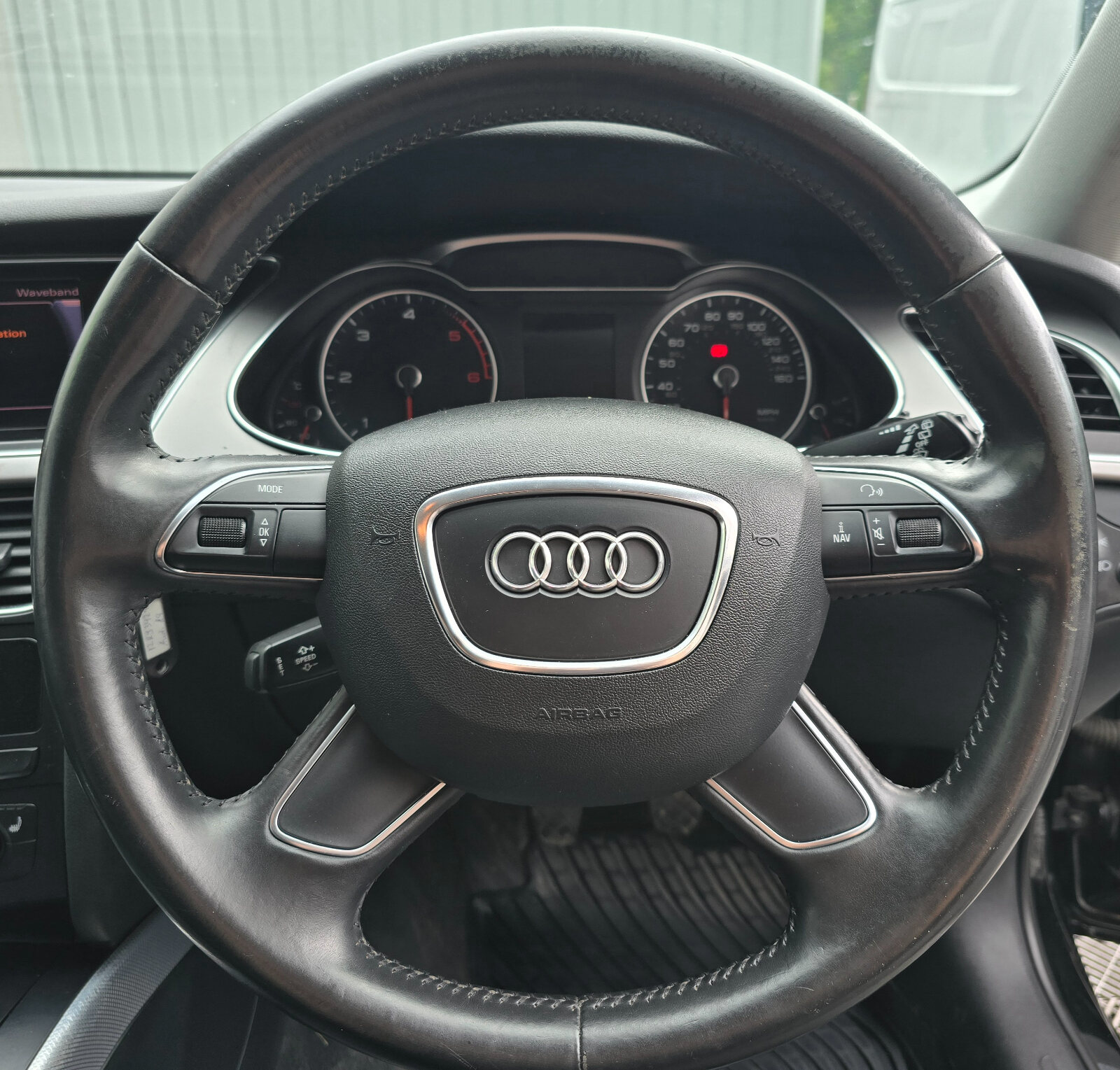 2012 Audi A4 2.0D TDI Estate - Image 18