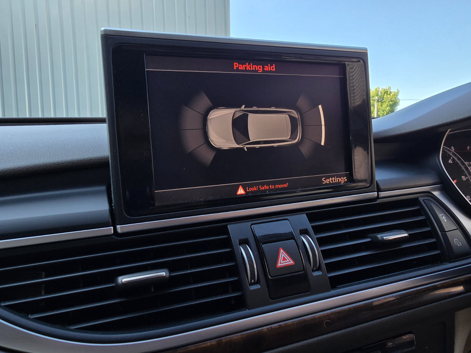 2017 Audi A6 AVANT 2.0 TDI Automatic - Image 18