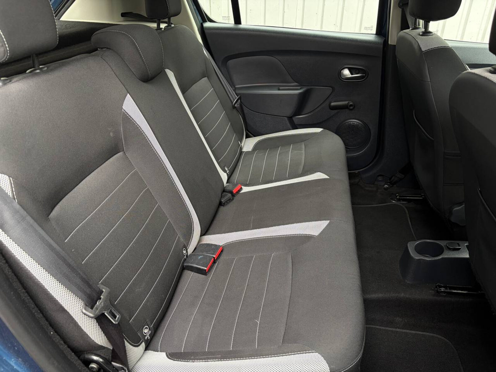 2017 Dacia Sandero Stepway 1.5 dCi - Image 20