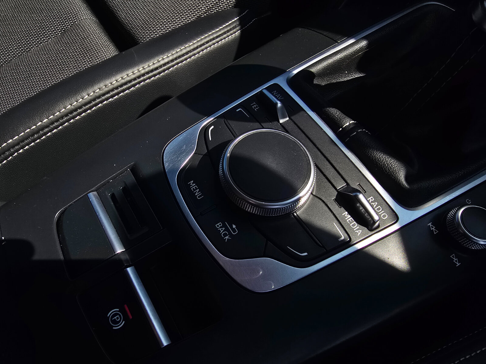 2016 Audi A3 1.6TDI SE - Image 14