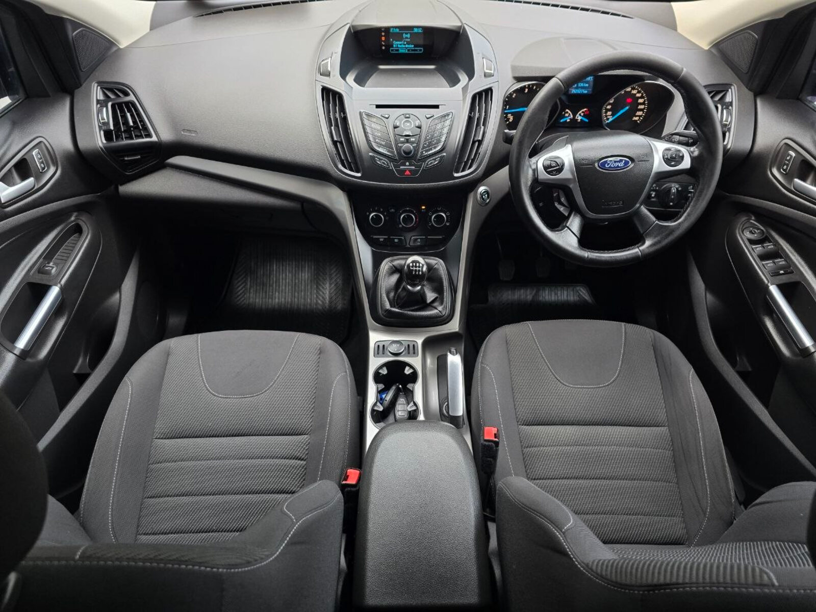 2015 Ford Kuga 2.0TDCI - Image 11