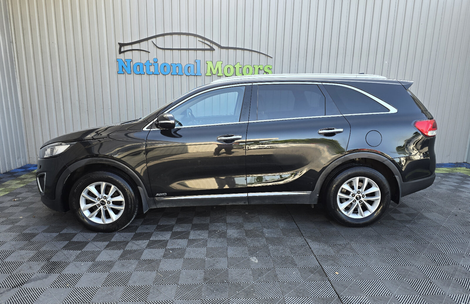 2015 Kia Sorento 2.2 Platinum AWD 7 seats - Image 6