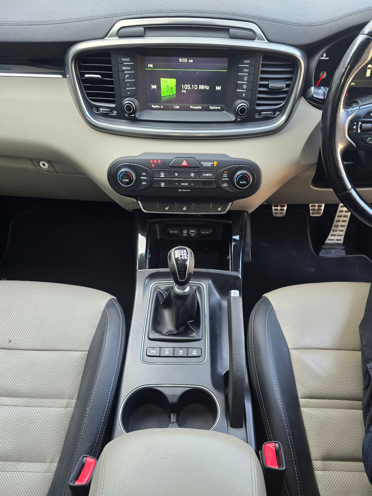 2015 Kia Sorento 2.2 Platinum AWD 7 seats - Image 14