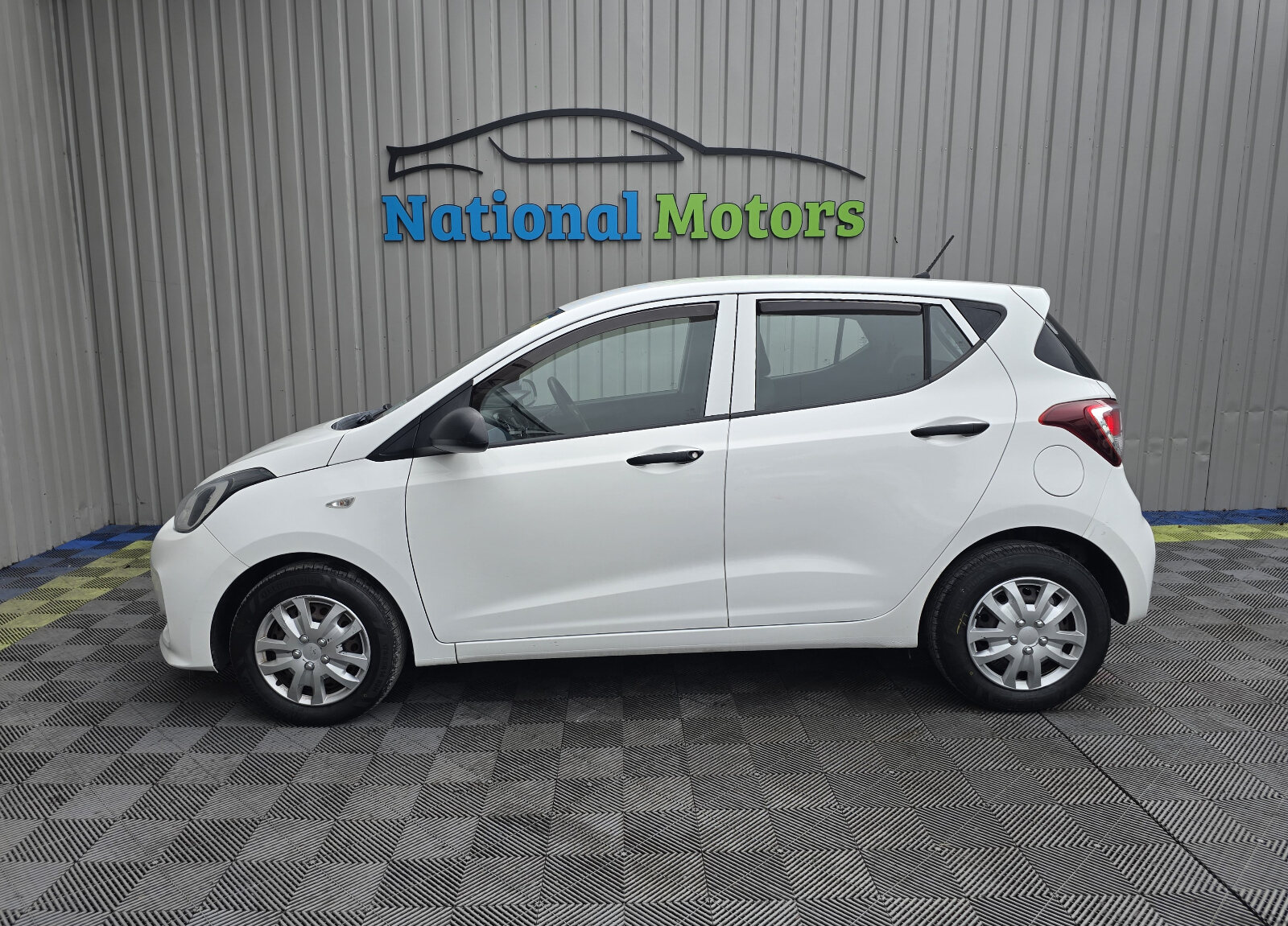 2018 Hyundai i10 1.0 Petrol Classic - Image 6
