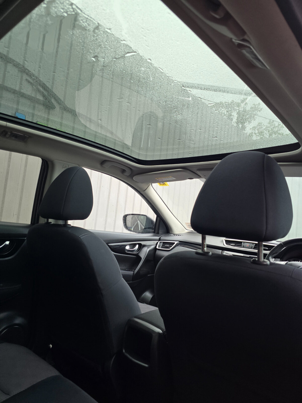 2014 Nissan Qashqai 1.5 DSL SV - Image 20