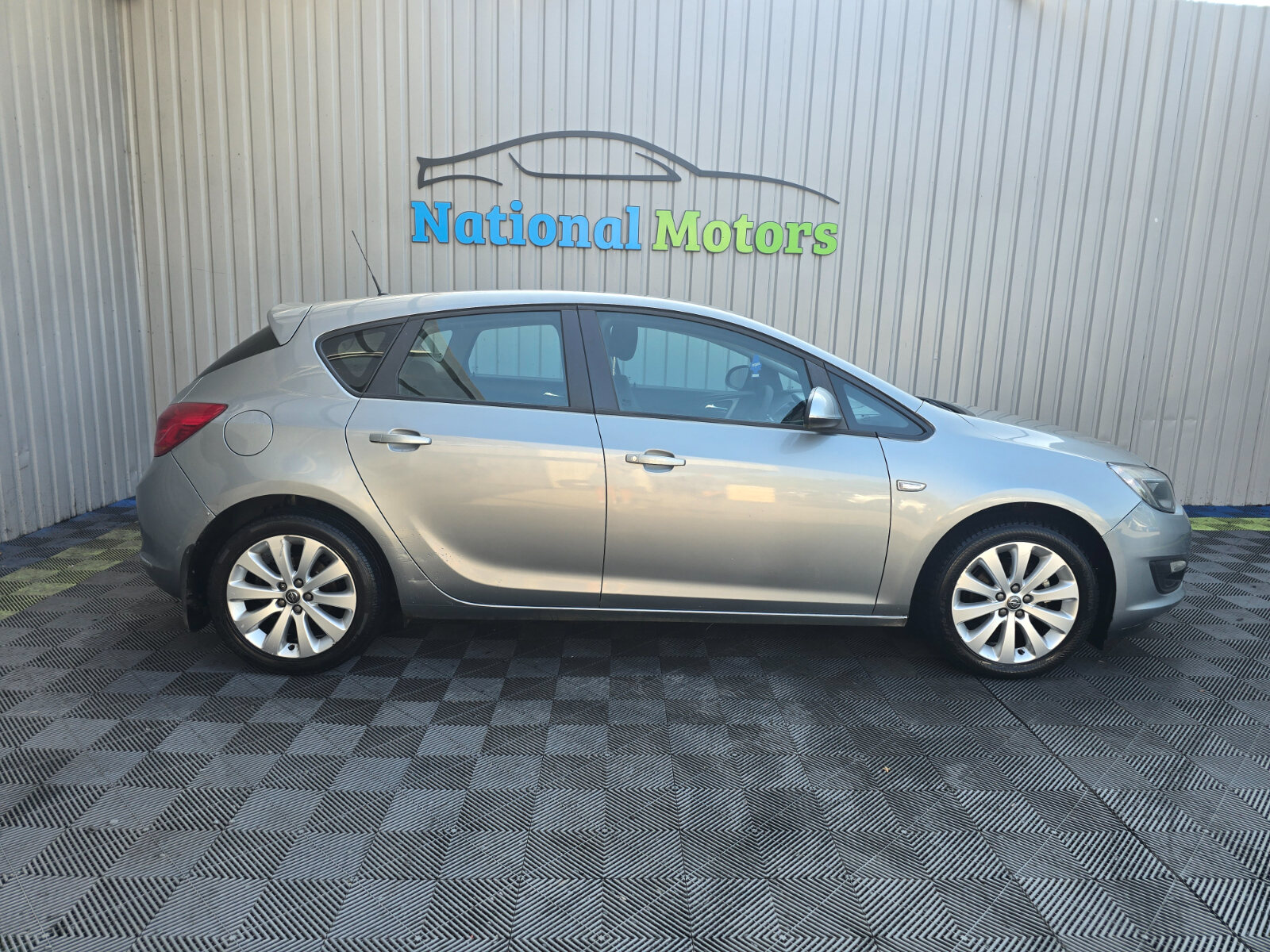 2014 Opel Astra 1.3 CDTI ecoFLEX SC - Image 2