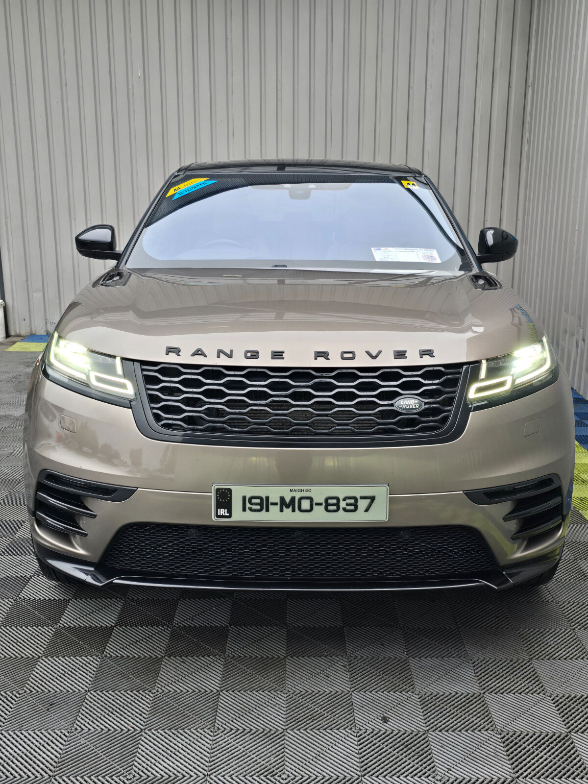 2019 Range Rover Velar 2.0D TD4 Automatic - Image 8