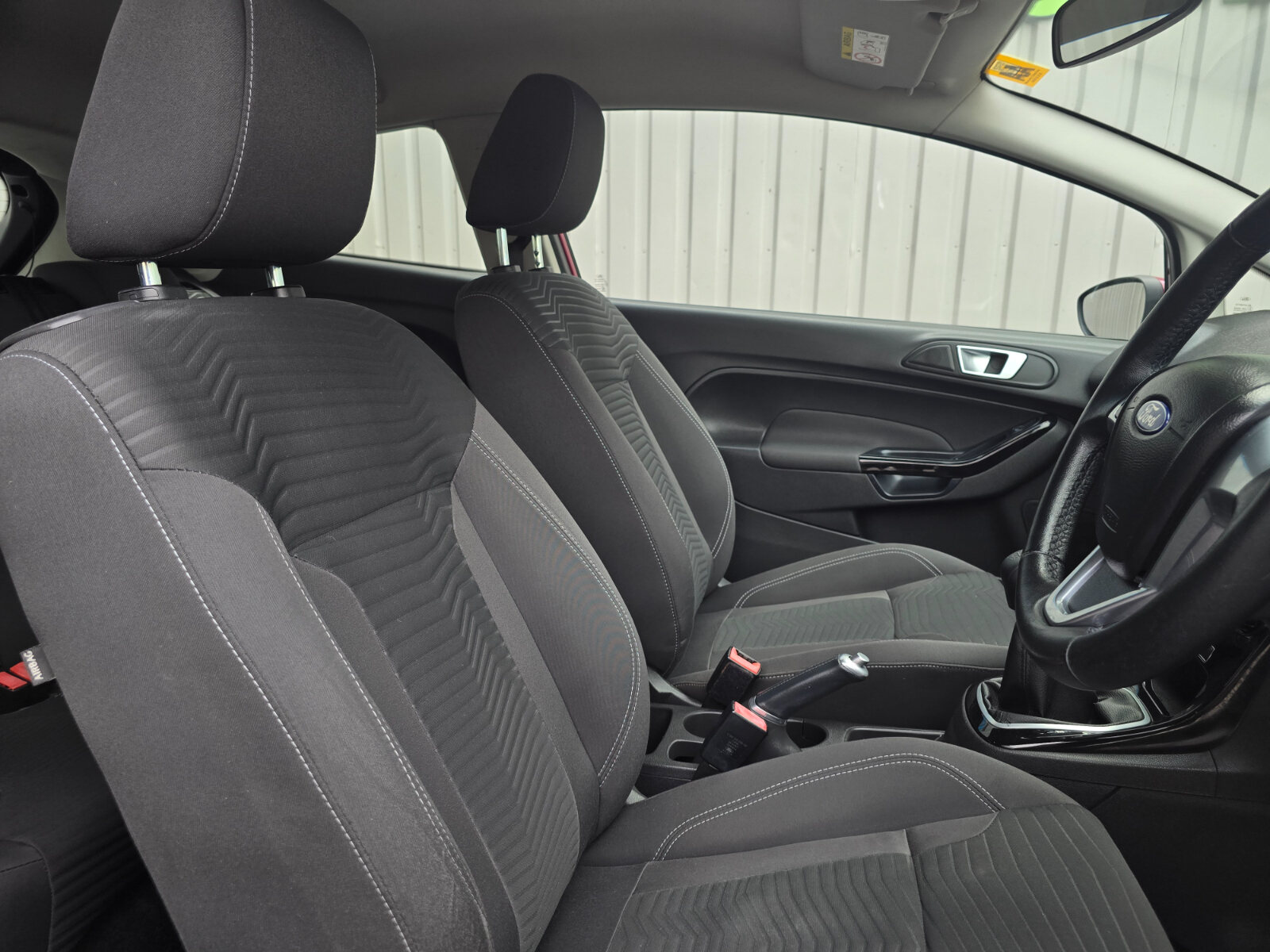 2015 Ford Fiesta 1.0 Petrol - Image 9