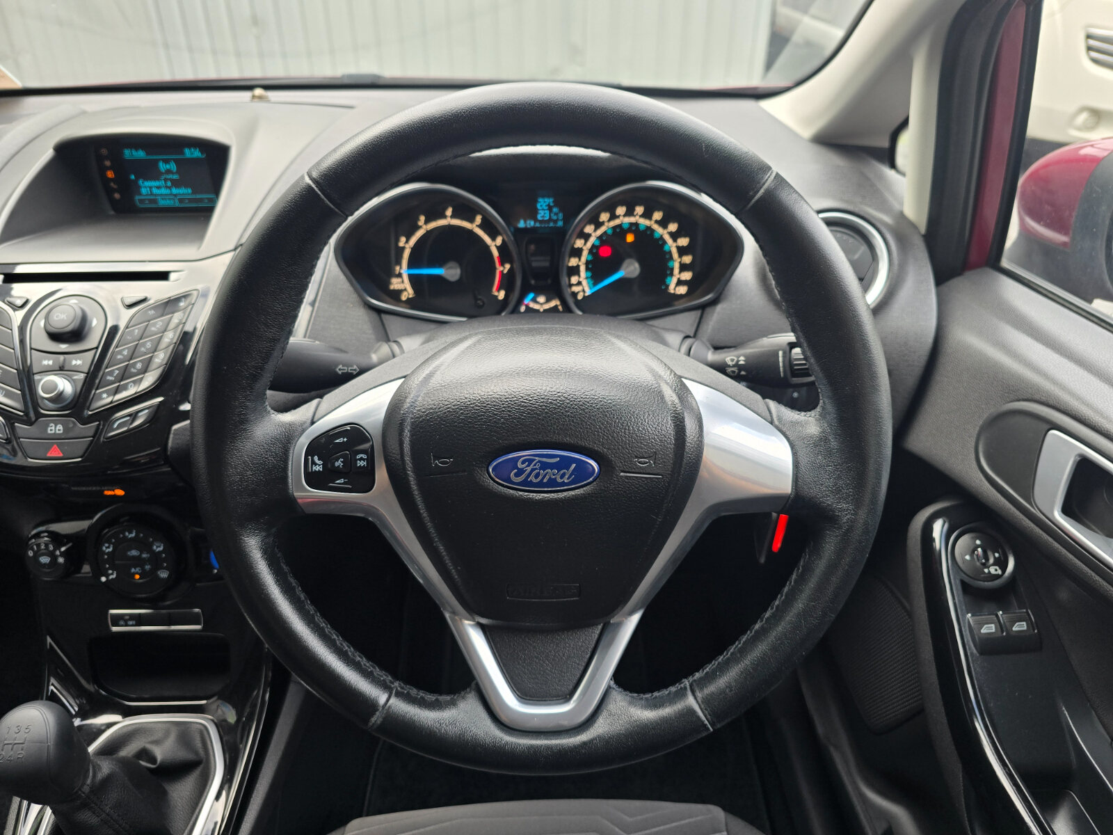 2015 Ford Fiesta 1.0 Petrol - Image 14