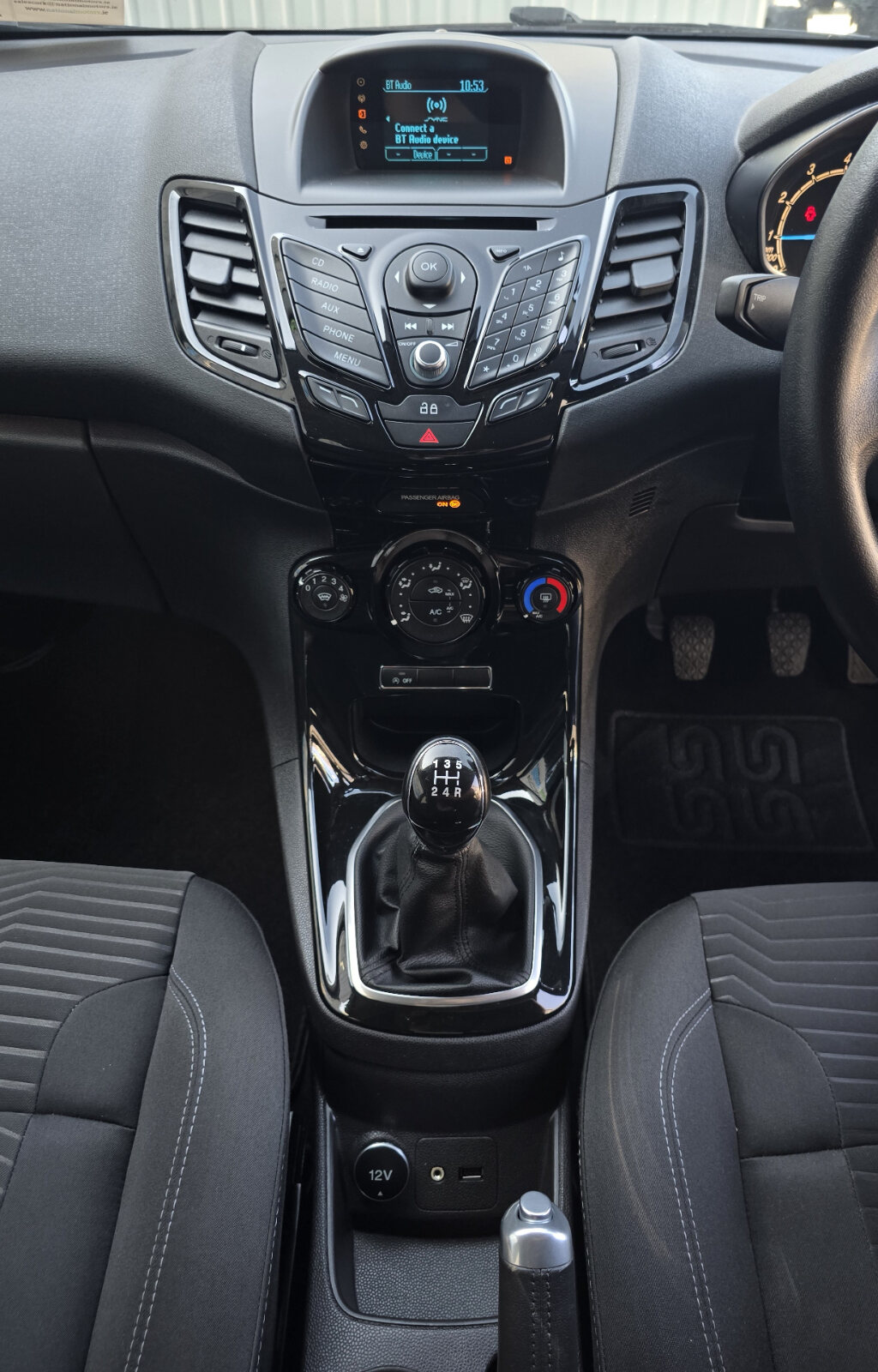 2013 Ford Fiesta 1.0 Petrol - Image 14
