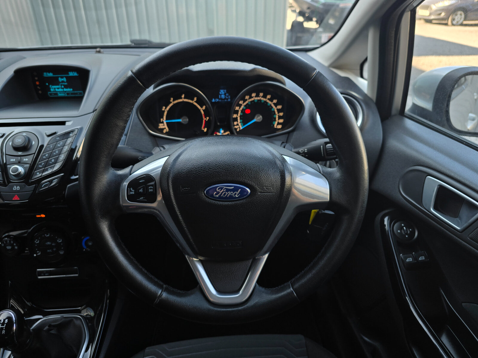 2013 Ford Fiesta 1.0 Petrol - Image 18