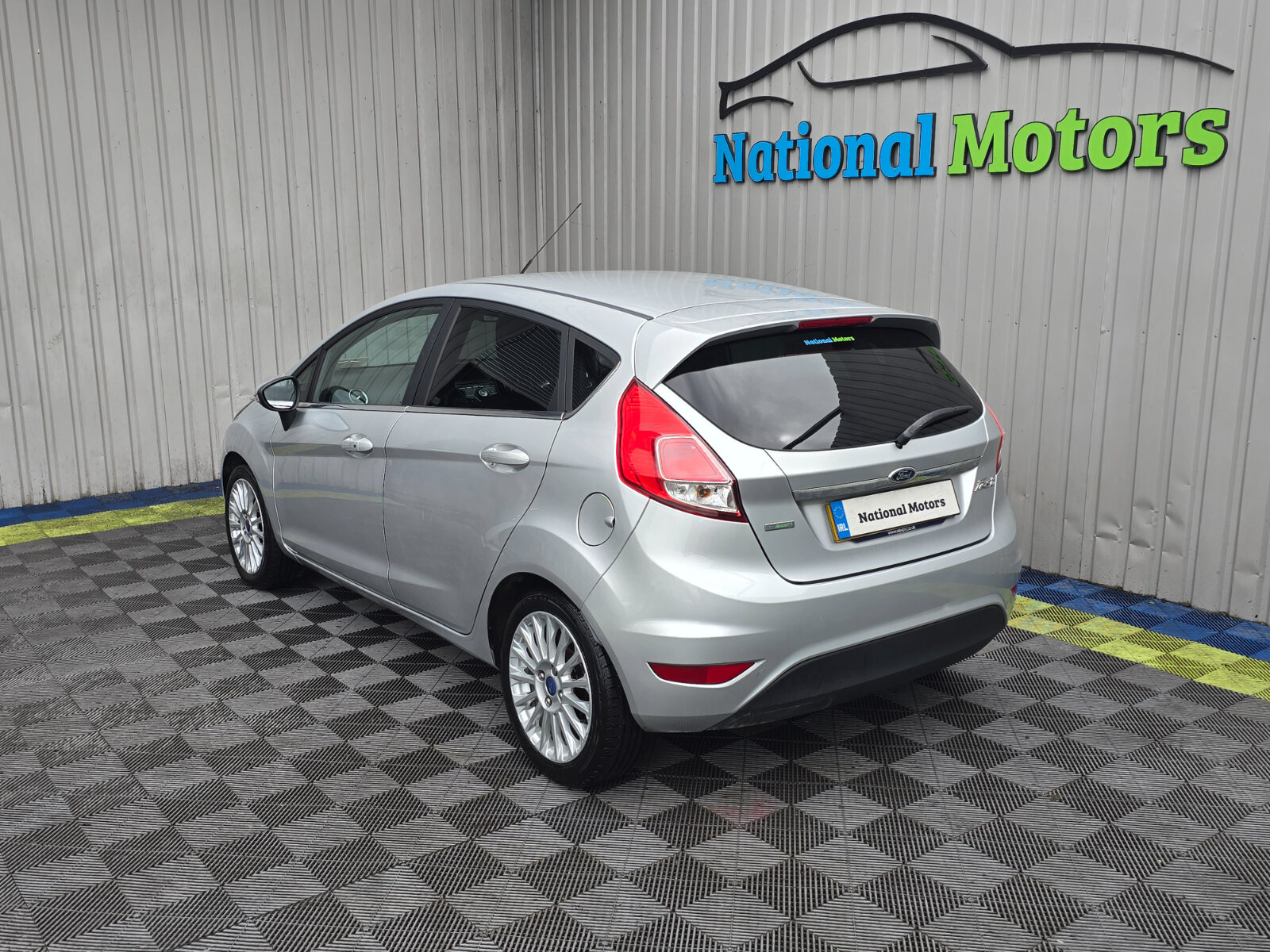 2015 Ford Fiesta 1.0 TITANIUM Petrol - Image 5