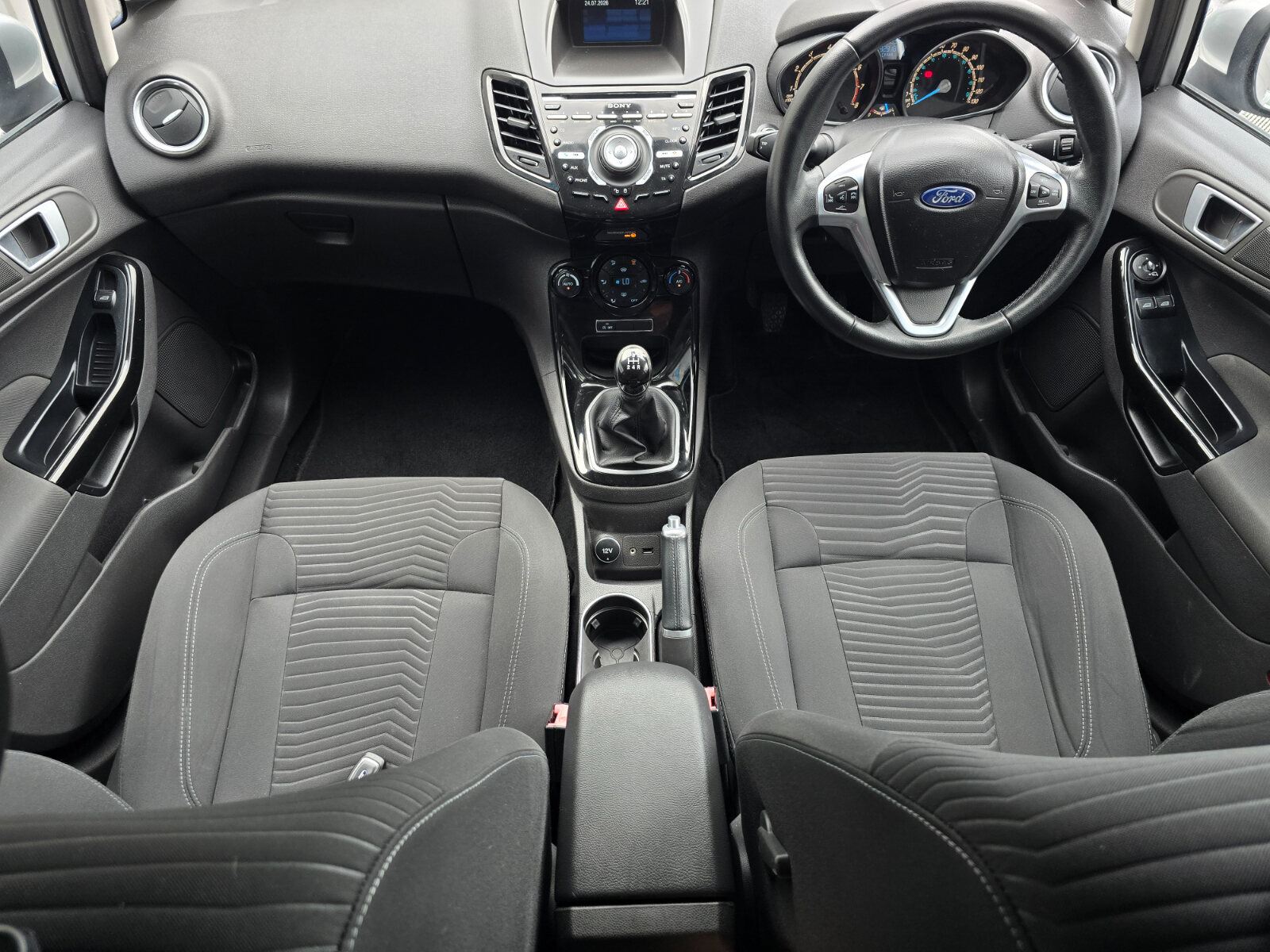 2015 Ford Fiesta 1.0 TITANIUM Petrol - Image 11
