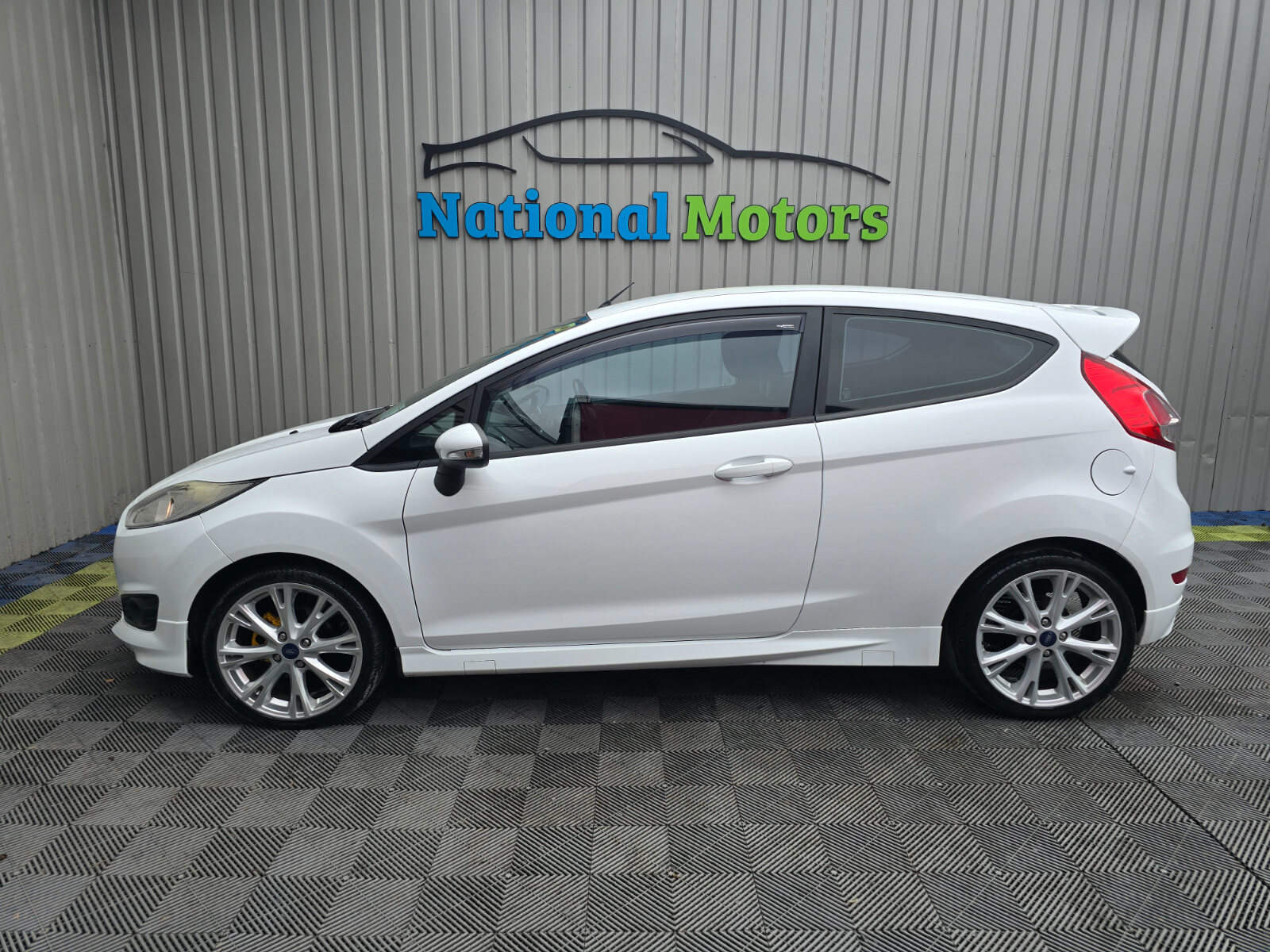 2014 Ford Fiesta 1.0 Petrol Zetec-S - Image 6