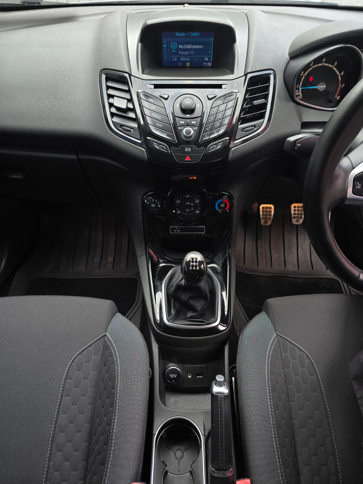2014 Ford Fiesta 1.0 Petrol Zetec-S - Image 14