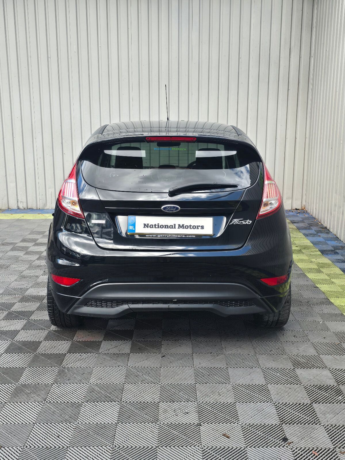 2016 Ford Fiesta 1.0 Petrol ZETEC S BLACK ED - Image 4