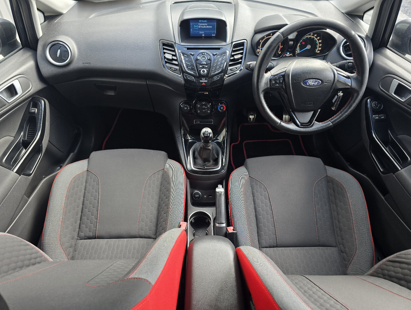 2016 Ford Fiesta 1.0 Petrol ZETEC S BLACK ED - Image 10