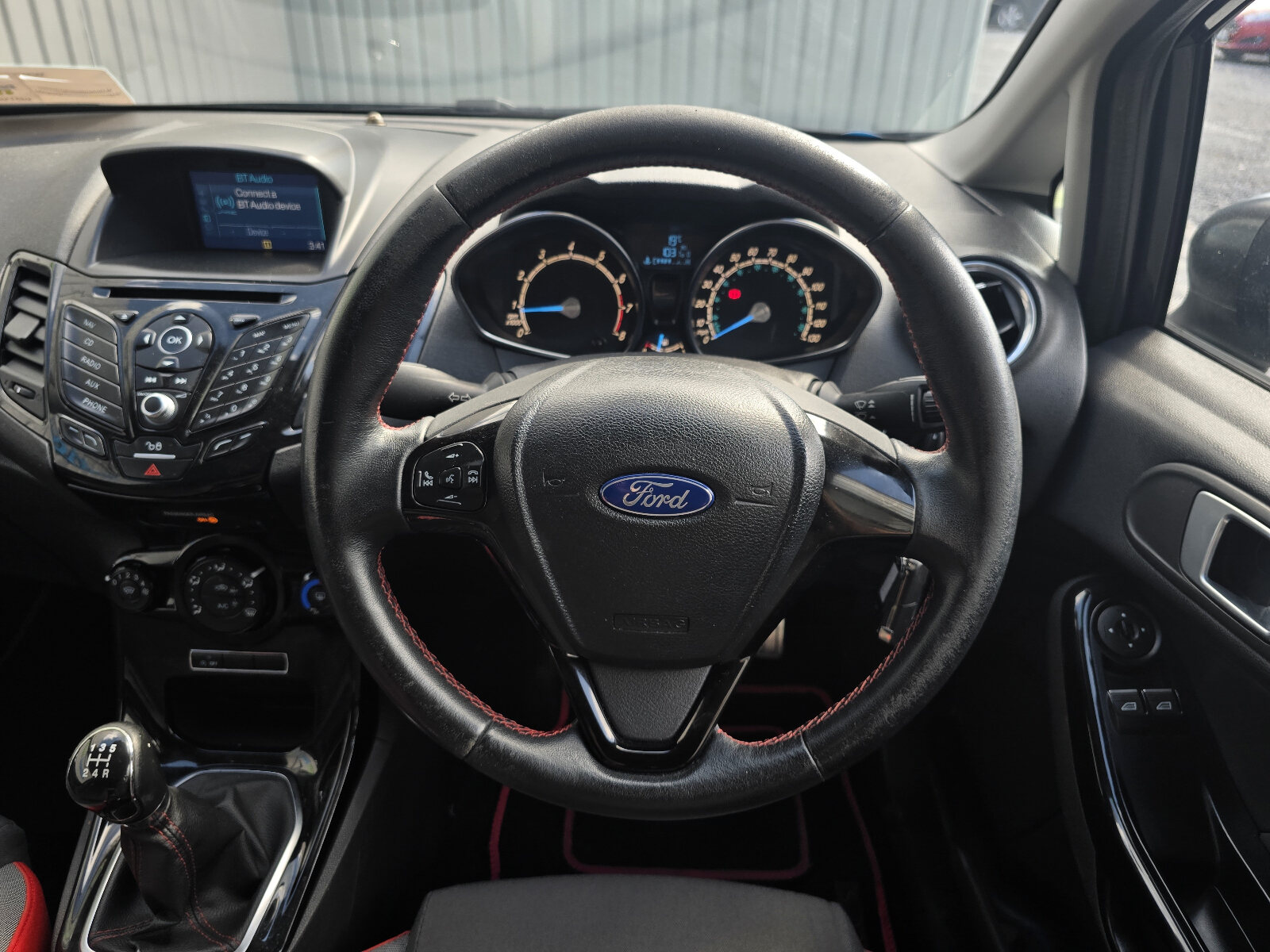 2016 Ford Fiesta 1.0 Petrol ZETEC S BLACK ED - Image 16