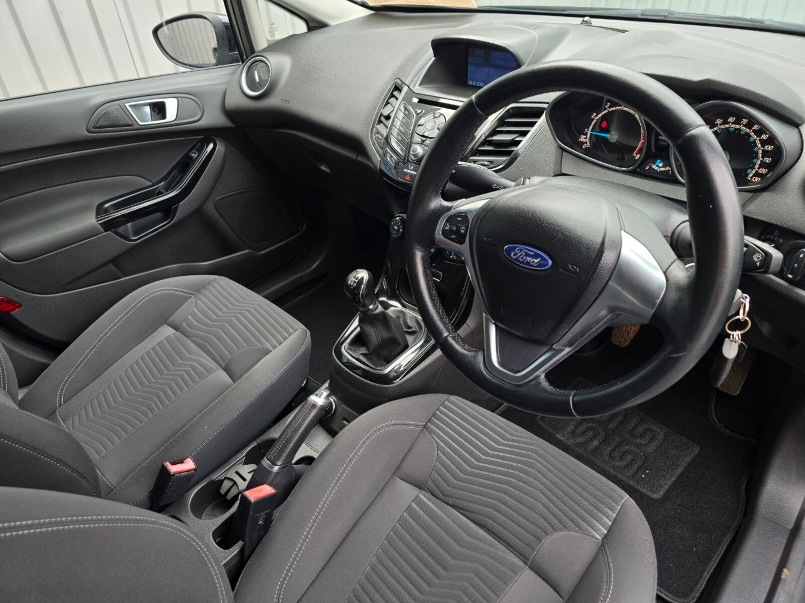 2017 Ford Fiesta 1.0 Petrol - Image 12