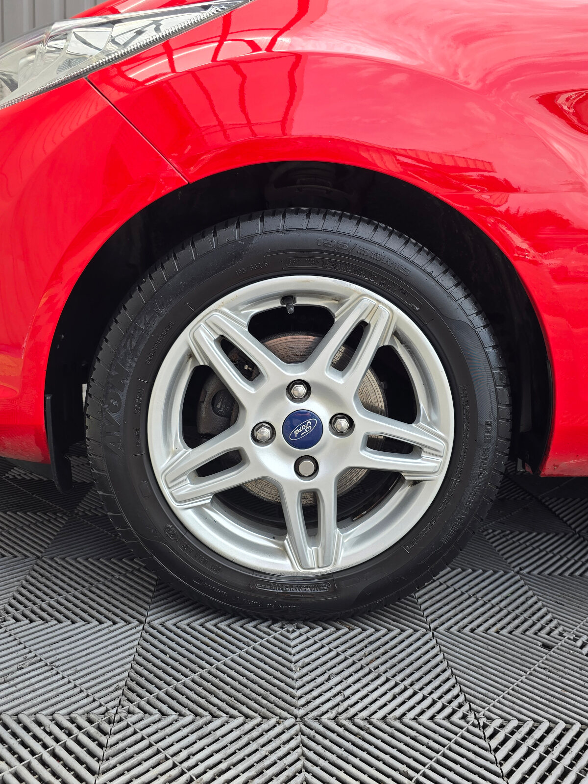 2014 Ford Fiesta 1.0 Petrol - Image 9