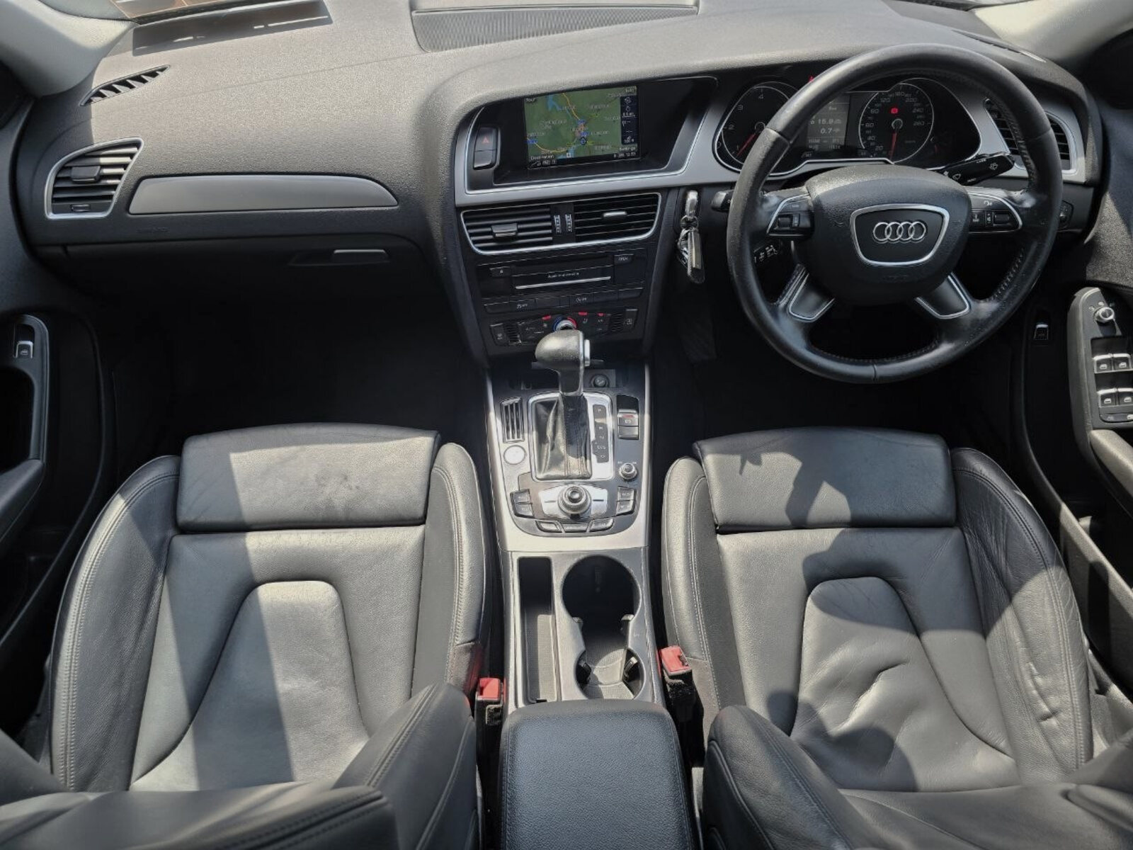2015 Audi A4 2.0 TDI Automatic - Image 10
