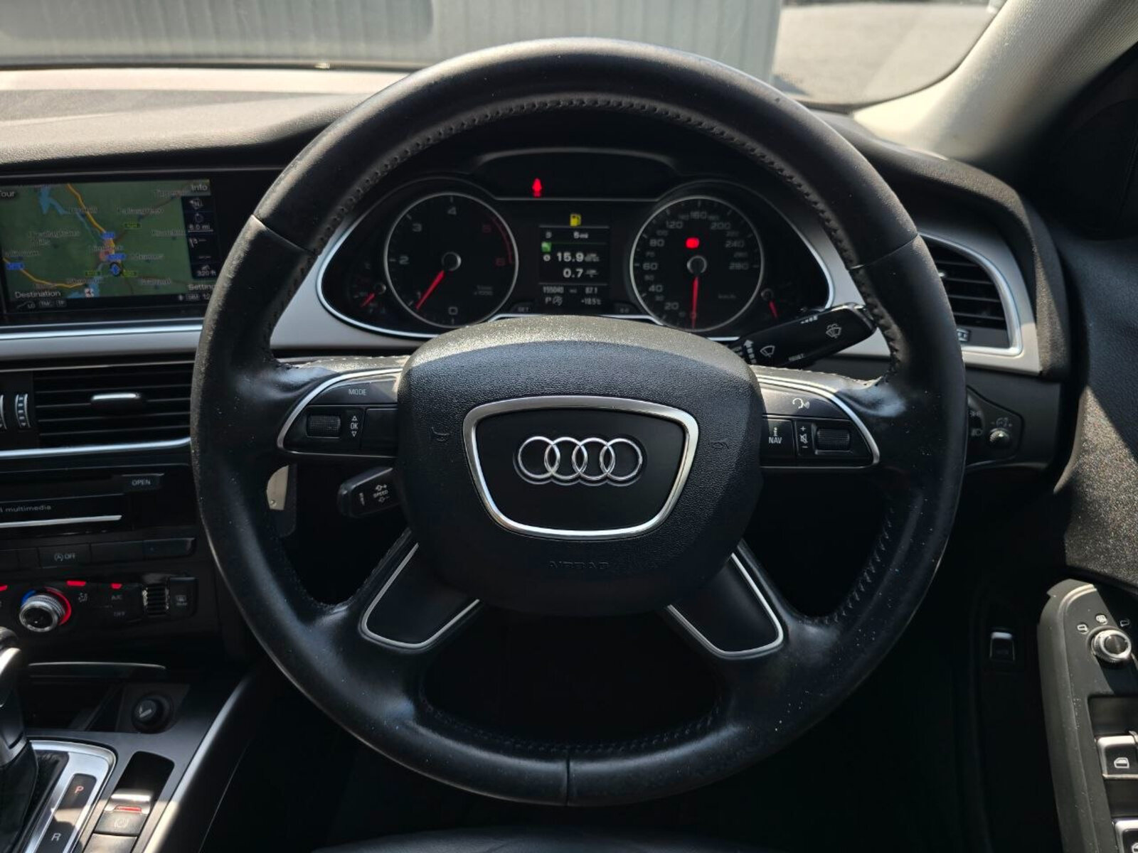 2015 Audi A4 2.0 TDI Automatic - Image 17