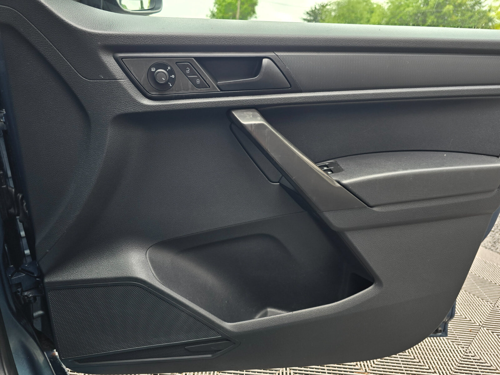 2016 Volkswagen Caddy 2.0 Diesel - Image 19