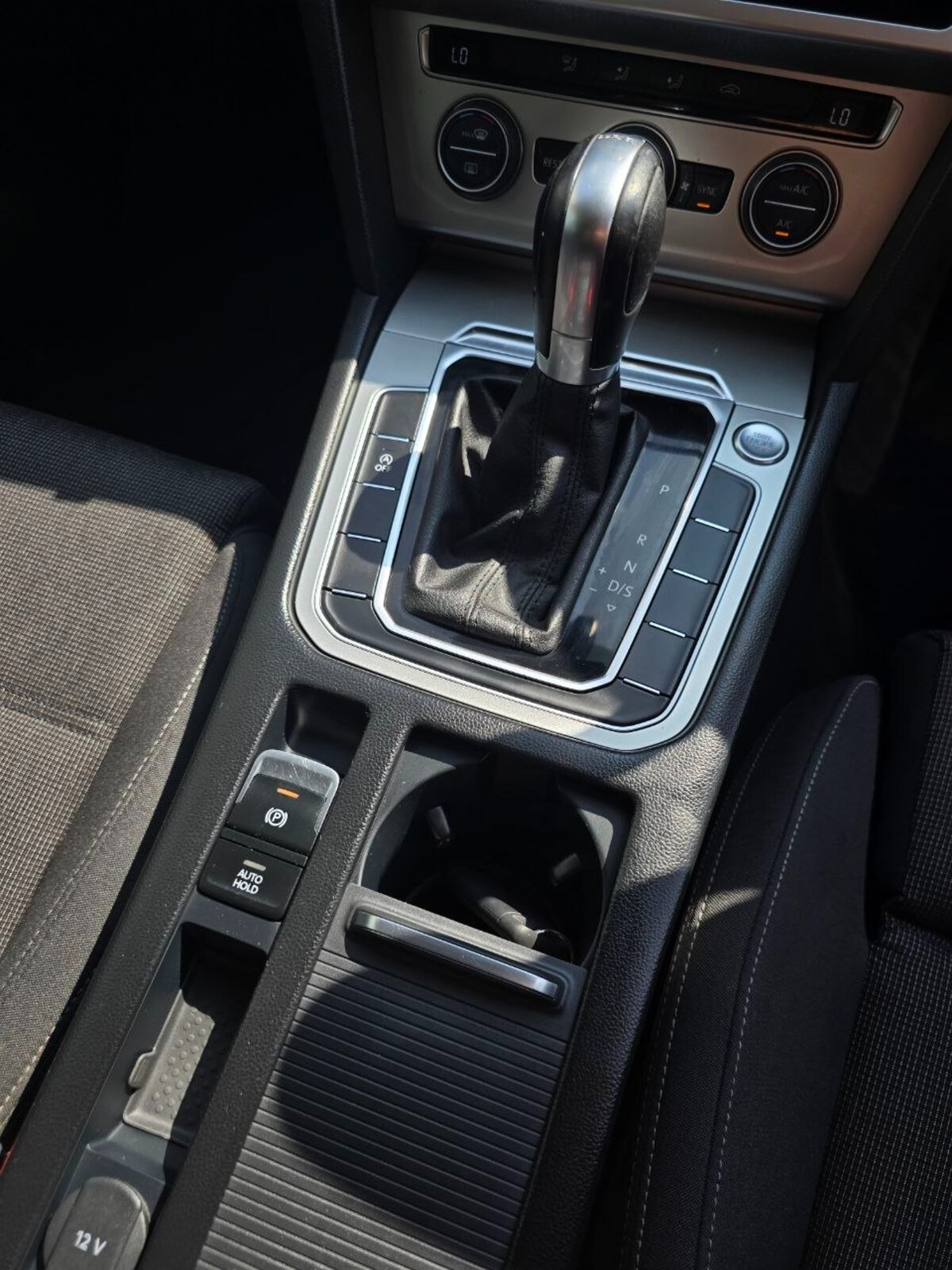 2019 Volkswagen Passat 2.0 TDI Comfortline DSG - Image 14