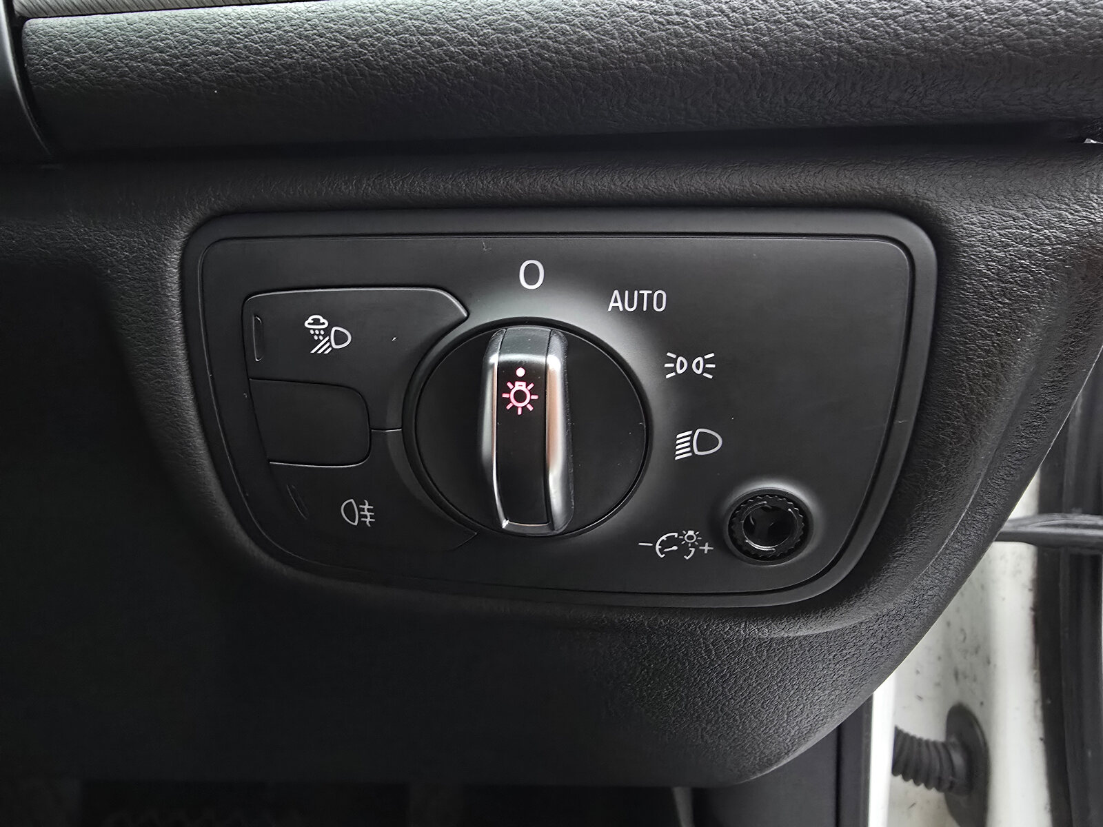 2017 Audi A6 2.0TDI Ultra Automatic - Image 18
