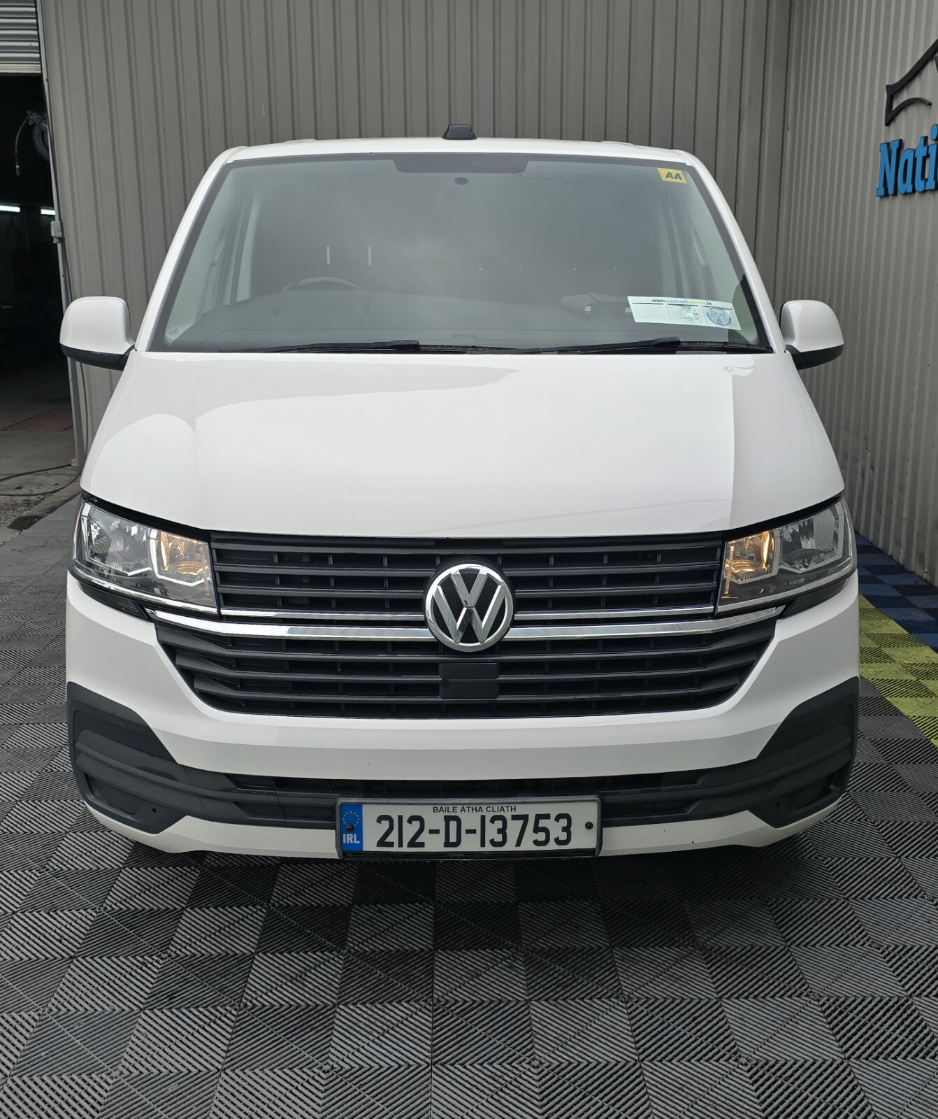 2021 Volkswagen Transporter 2.0D - Image 8