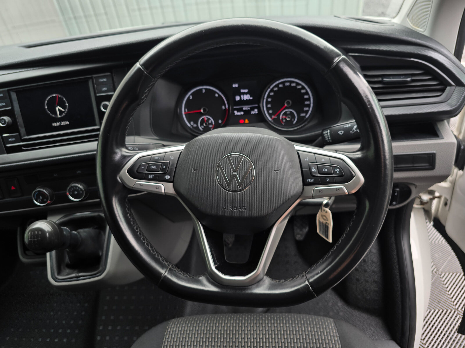 2021 Volkswagen Transporter 2.0D - Image 16
