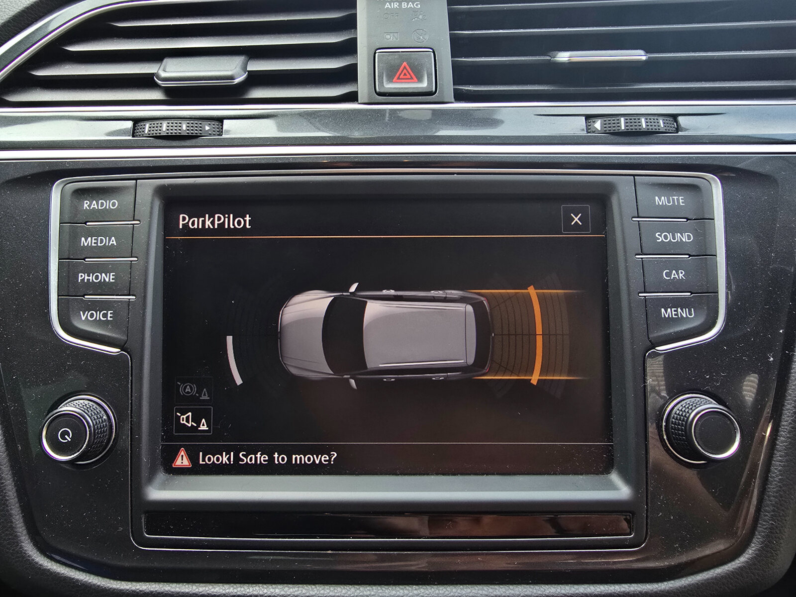 2016 Volkswagen Tiguan 2.0 TDI BMT Comfortline - Image 17
