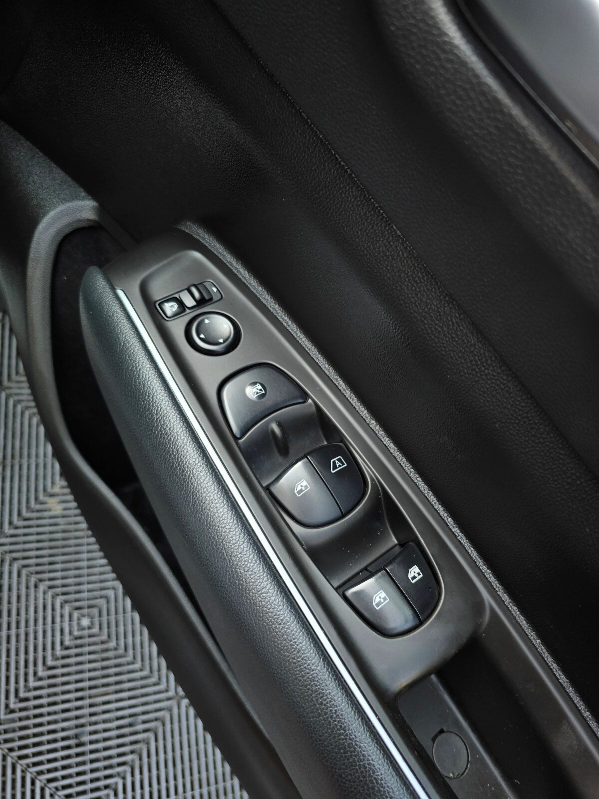 2017 Renault Koleos 1.6 dCi DYNAMIQUE - Image 19